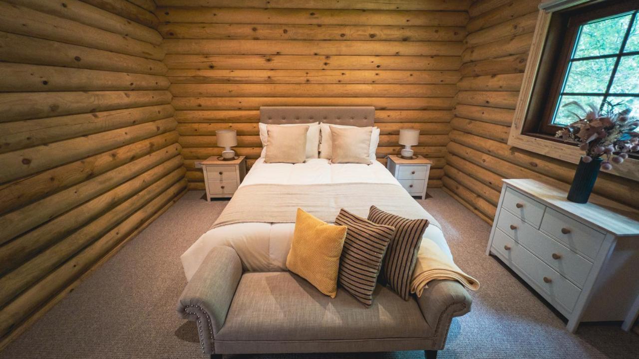 Aspen Lodge, Amazing New Log Cabin With Hot Tub - Sleeps 6 - Felmoor Park Morpeth Exterior photo